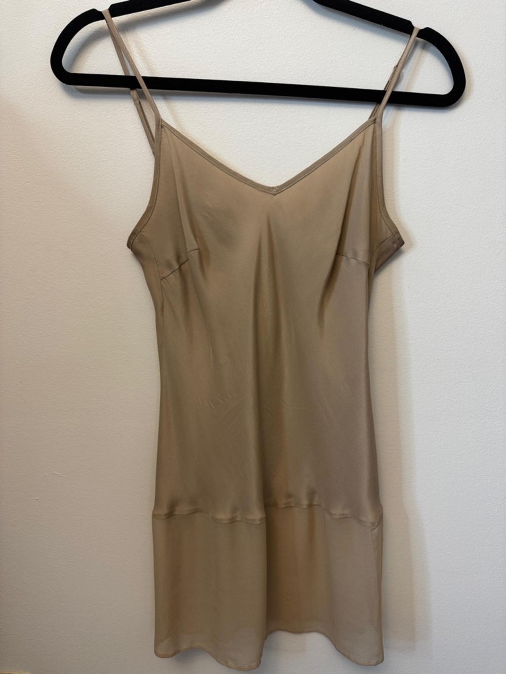 💎 Gold Hawk Silk Tank Size Small